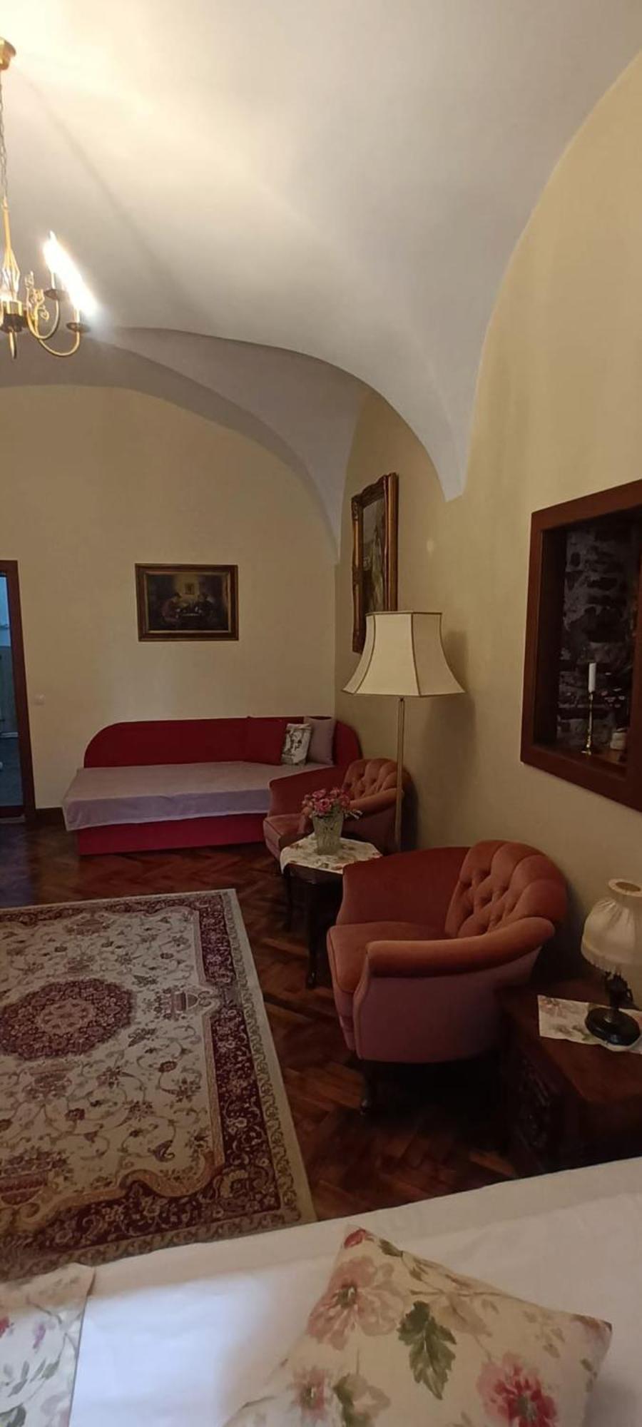 Gothic House Apartment Sibiu Ngoại thất bức ảnh