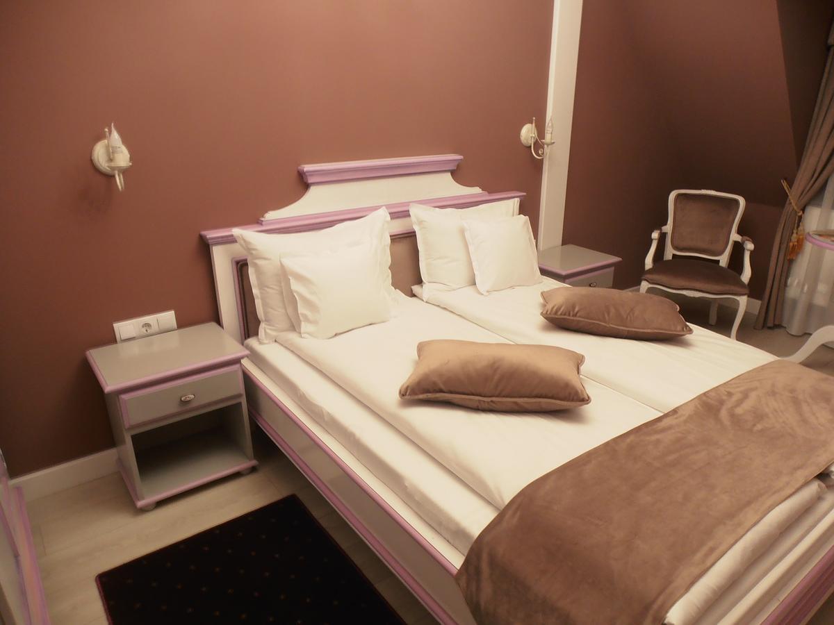 Gothic House Apartment Sibiu Ngoại thất bức ảnh