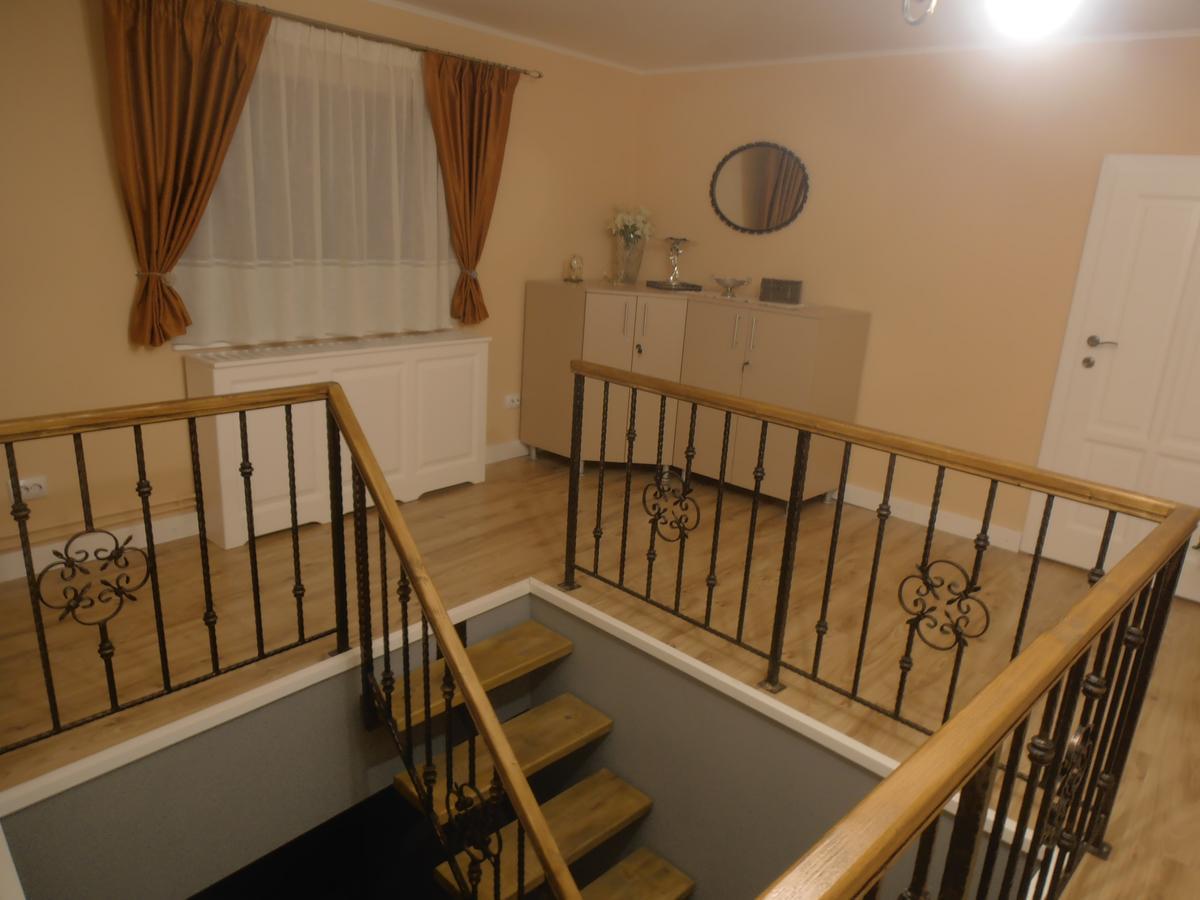 Gothic House Apartment Sibiu Ngoại thất bức ảnh